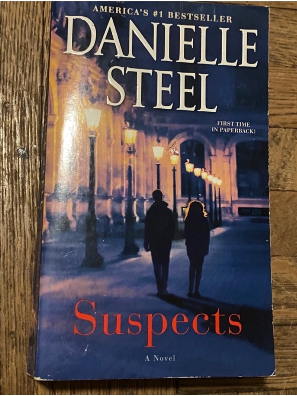 Suspects Danielle Steel Book Suspects